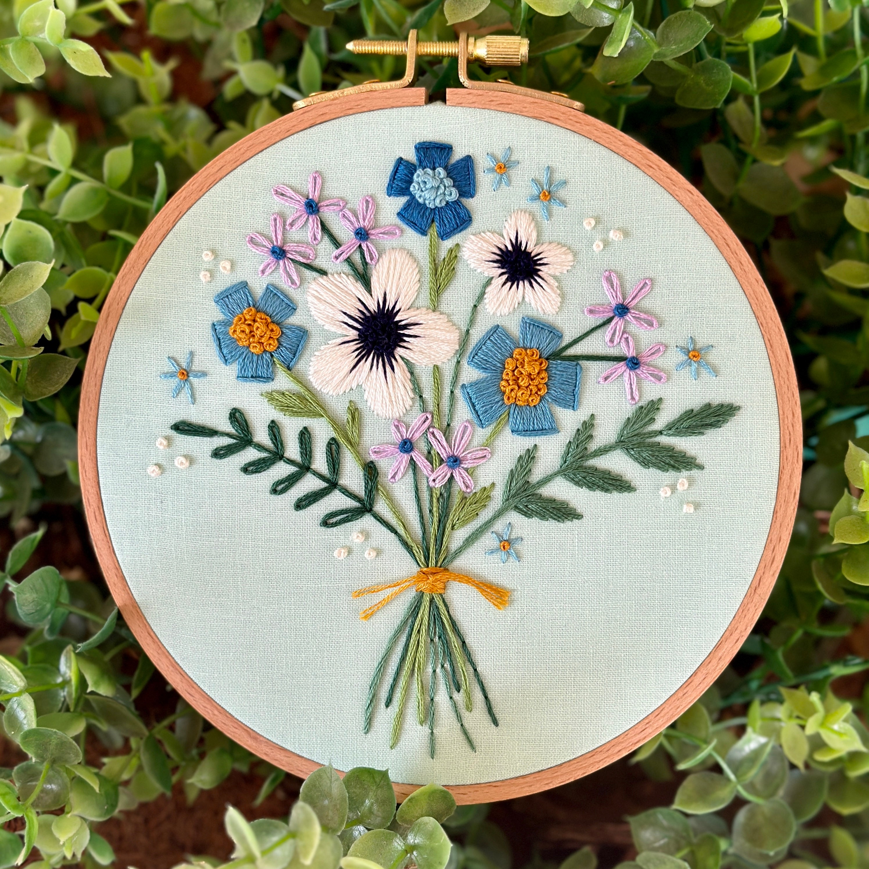 Hand Embroidery Pattern | Blue Bouquet | Beginner Embroidery Pattern ...