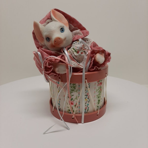 Pig Music Box Porcelain Musical Figurine If You Love Me Wind Up D9