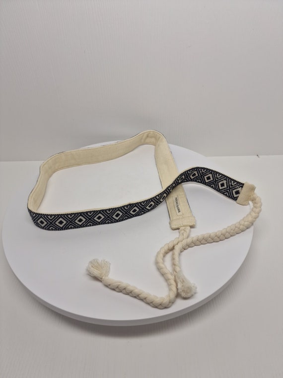 Woven Geo-Pattern Black & White Women’s Belt Apache Black & White Beaded Belt | TOM TAYLOR - Santa Fe  main image 3