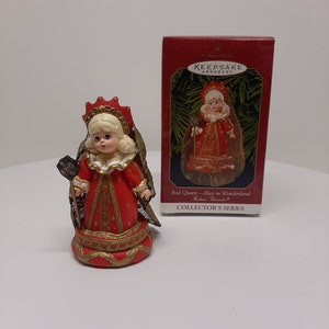 Hallmark Keepsake Ornament Red Queen Alice in Wonderland Madame Alexander 1999