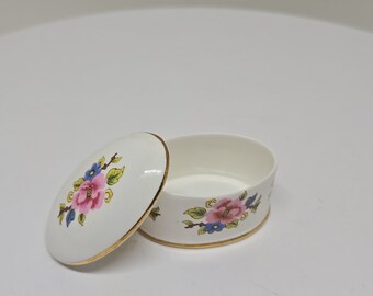 Vintage Sheer Elegance Porcelain Trinket Box D50