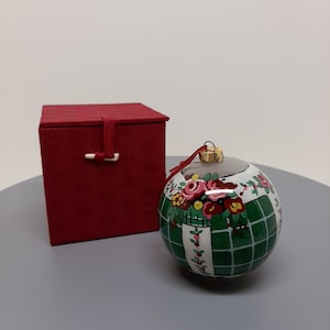 Christmas Ornament Christmas Tree Decoration Hand Painted Art Glass Ball -  3&quot;