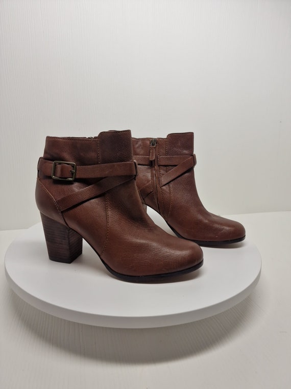 Cole Haan Cassidy Ankle Bootie D41599 Leather Zip Closure Straps Brown Women 8B