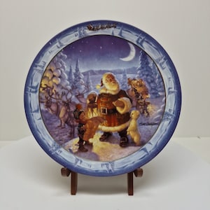Christmas Bradford Exchange &quot;Checking It Twice” Limited Edition Christmas Plate