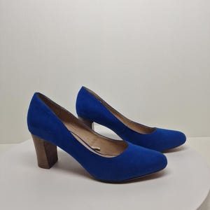 Lotus Women&#39;s Electric Blue Suede Heels Shoes Size 9