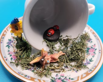 Vintage Full size Teacup Fairy