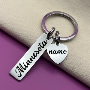 Custom Minnesota Love Keychain: Personalized Stainless Steel Souvenir