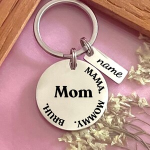 Llavero personalizado de acero inoxidable Mom Mama Mommy Bruh - Regalo reflexivo para el día de la madre para mamá