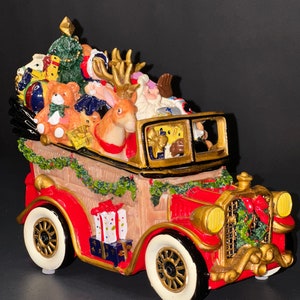 Santa Mobile Music Box Figurine