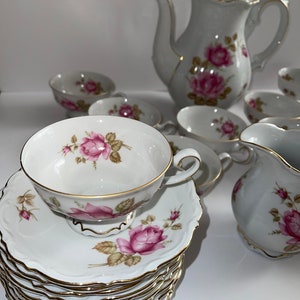 Mitterteich Dinnerware set