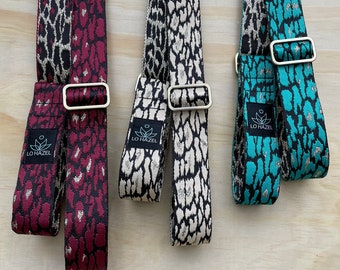 Is That A Leopard? Yoga Carrier Strap | Adjustable Strap | Stays Secure | Yoga Gifts | Yoga Accessories | Yoga Strap | Pilates Mat Carrier