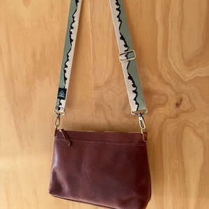 Adjustable Jacquard Crossbody Bag Strap – Mountains Pattern Purse Strap