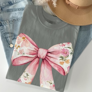 Floral Bow T-Shirt, Gildan Sweatshirt, Pink Bow, Watercolor Bow, Cute Bow Shirt, Cottagecore, Gift for Her, Comfort Colors T-shirt