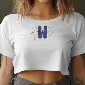 Regata com inicial W, Crop Top, Camisa com inicial, Letra W, Nuvens e Estrelas, Regata com inicial, Top com inicial personalizado, Presente personalizado