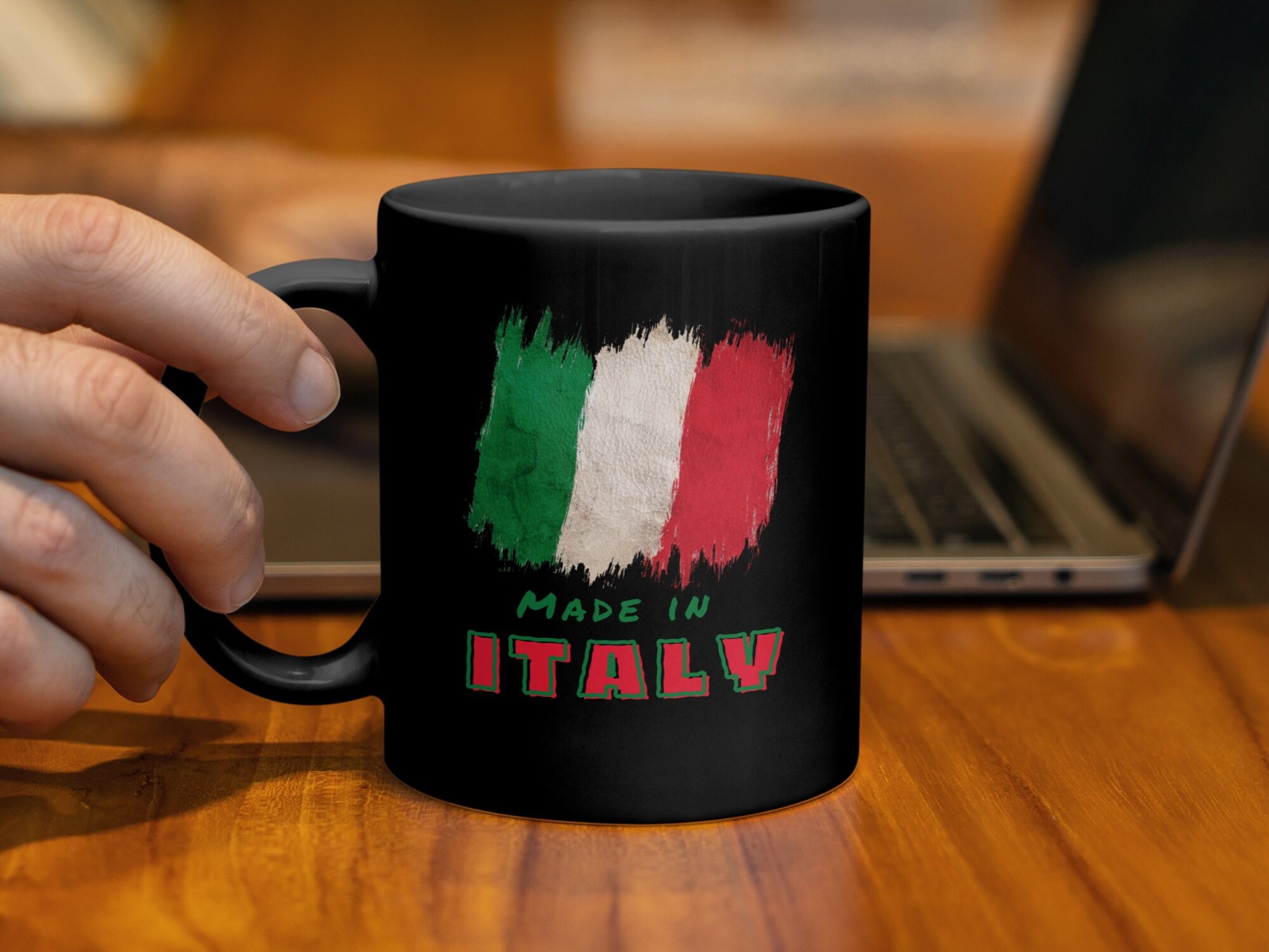 イタリア国旗カラーのイタリア製テキストマグ、愛国的なイタリア 