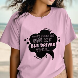 面白いバス運転手の声グラフィックTシャツ、公共交通機関の従業員のためのカジュアルなユニセックスTシャツ
