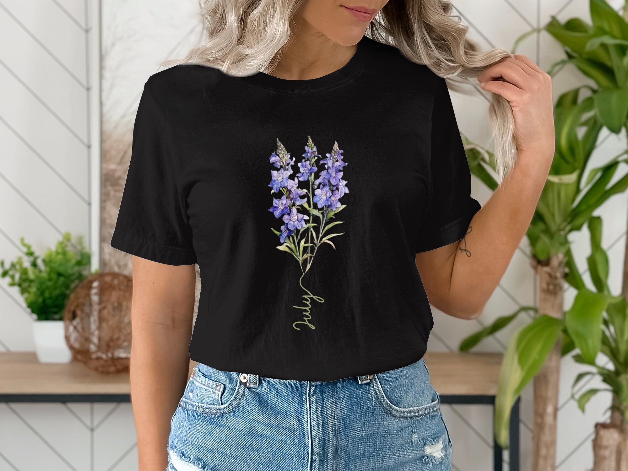 July Birthflower Snapdragon Flower T-Shirt, Botanical Art Tee, Nature-Inspired Clothing, Floral Shirt for Gardening Enthusiasts Gift