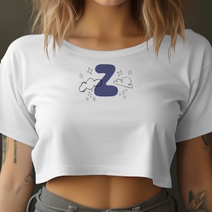 Regata com inicial Z, top curto com letra Z, regata com estrela em nuvem, regata com inicial personalizada, moda urbana descolada, presente moderno, top com monograma Z