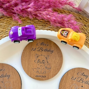 Personalized Baby Animal Magnet –  1st Birthday Favor, Baby Shower Gift, Animal Theme Keepsake, Custom Fox Elephant Squirrel Wooden Magnets