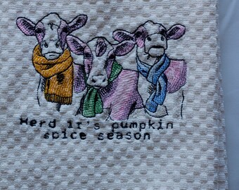 Ręcznik z haftem Pumpkin Spice Latte, ręcznik kuchenny z sezonowym wzorem haftu