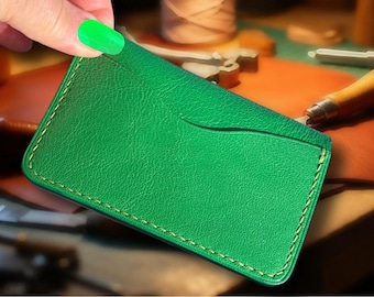 【未使用】women wallet　女性用二つ折り財布　ハンドメイド 女性用レザー二つ折り財布、グリーンレディース財布、エメラルド財布