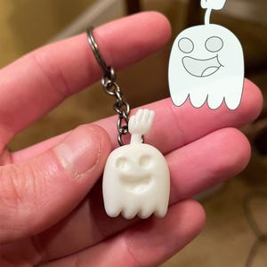 Hi Five Ghost Keychain (Regular Show)