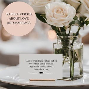 30 set di versetti della Bibbia stampabili su amore e matrimonio, download digitali di biglietti di nozze cristiani, bomboniere di biglietti di nozze con scritture