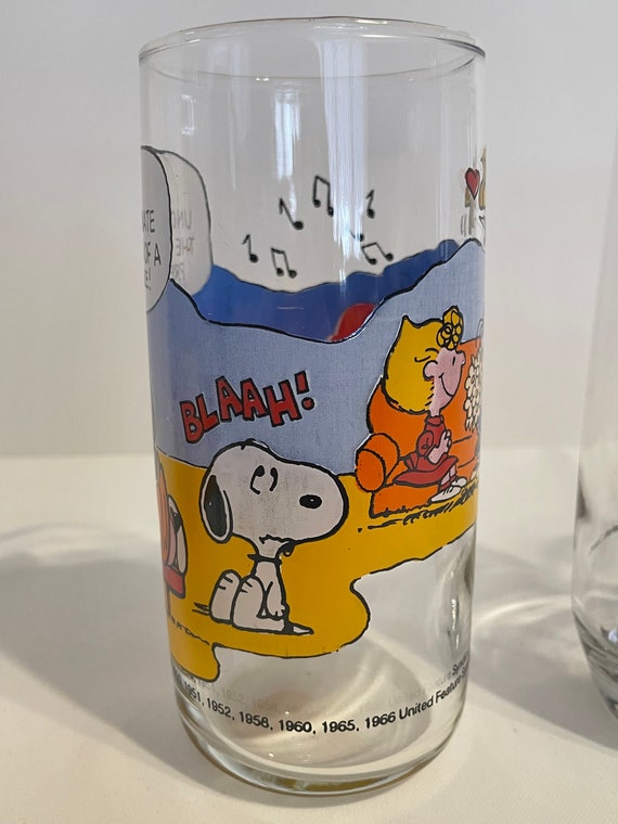 Vintage Peanuts Character Glasses, Anchor Hocking and Peanut