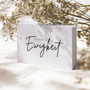 Tarjeta de visita de boda con código QR en alemán, impresa en cartulina offset de alta calidad | 85 x 55 mm | Recopila fotos de boda para tus invitados | Momentos para la eternidad imagen 3