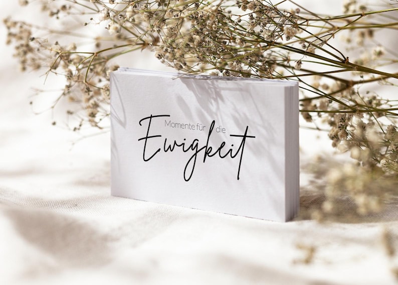 Tarjeta de visita de boda con código QR en alemán, impresa en cartulina offset de alta calidad | 85 x 55 mm | Recopila fotos de boda para tus invitados | Momentos para la eternidad imagen 3