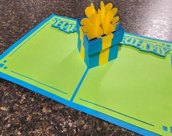 Pop up carte d&#39;anniversaire.