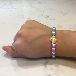 Beachy summer turtle clay bead bracelet