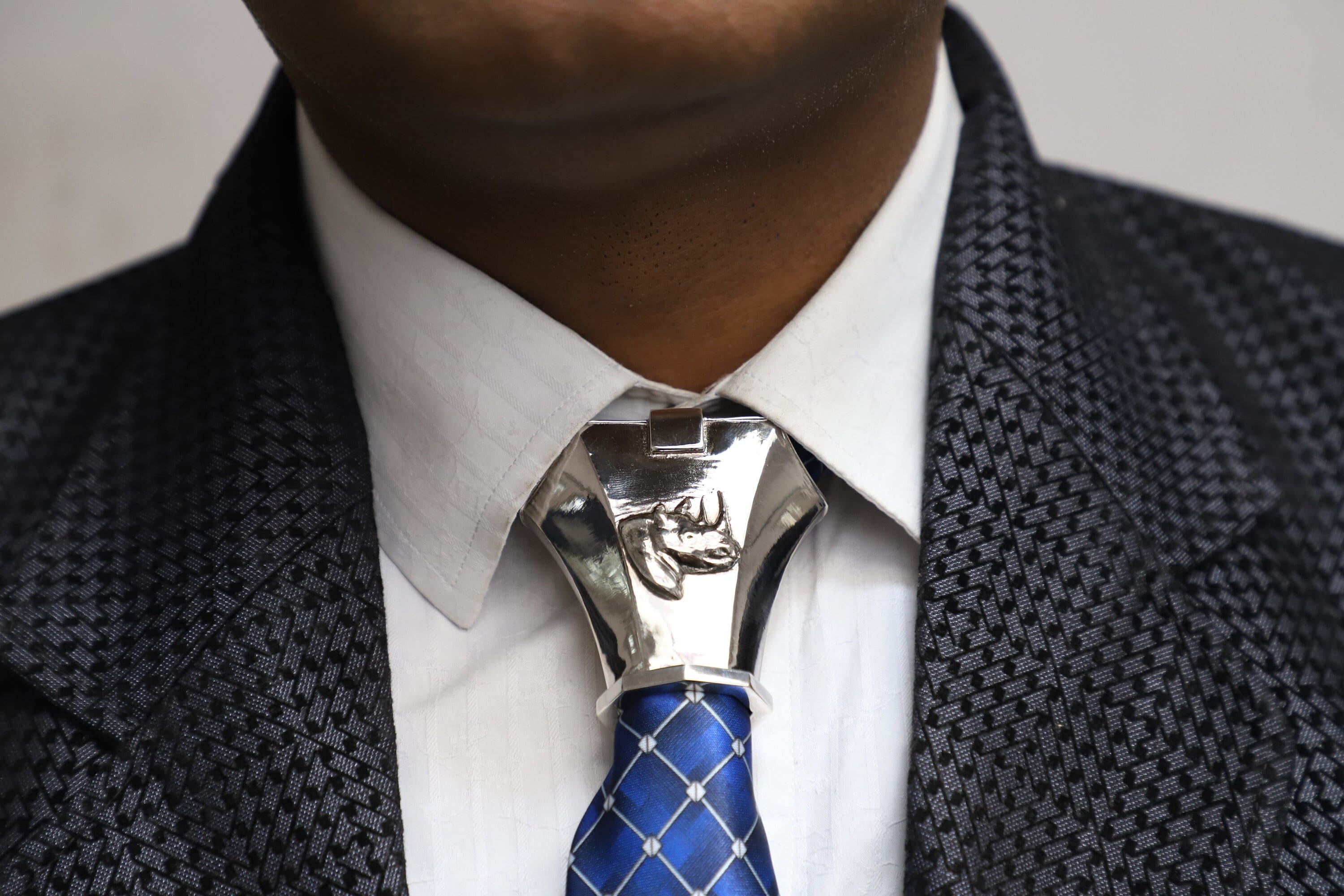 necktie knot cover