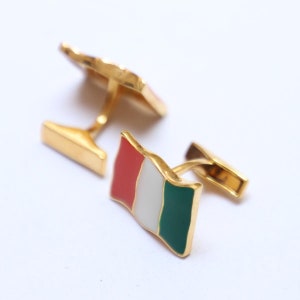 92.5 Silver  Cufflink,  Italy Flag Cufflinks, Sterling Silver With Red Green Enamel Cufflinks, Shirt Jewelry and Handmade Vintage Gift.