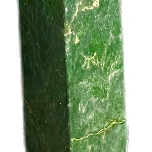 Nephrite, jade, 1.5 m, 62.5 kg, obelisk, crystal, large, mineral, meditation, decoration, handmade, top quality, healing stone
