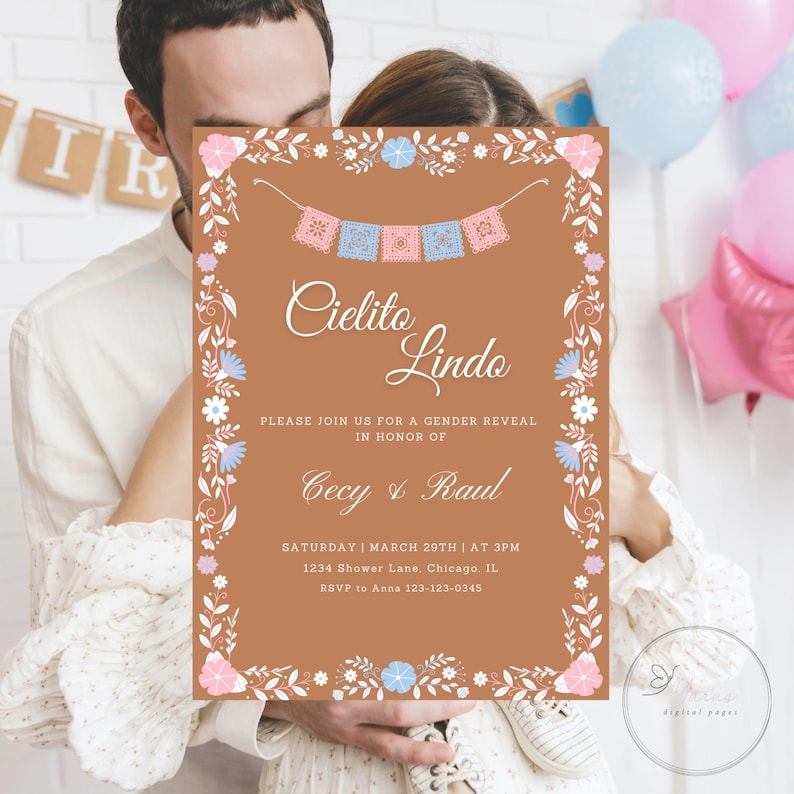 K&ouml;nnte beinhalten: Eine braune Gender Reveal-Einladung mit floralem Rand und einem Banner aus bunten Papierfahnen. Der Text lautet "Cielito Lindo" und "Bitte nehmen Sie an unserer Gender Reveal Party zu Ehren von Cecy & Raul teil". Datum und Uhrzeit der Veranstaltung sind unten aufgef&uuml;hrt, zusammen mit der Adresse und den RSVP-Informationen.
