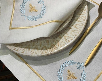 French Bee in Laurel Wreath Embroidered Fabric Napkins, Placemats and Table Runner Set; Dinner and Wedding Table Decor; Home Gift