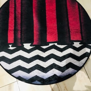 Twin Peaks Red Room Rug: Chevron Pattern Round Area Rug, Twin Peaks ...