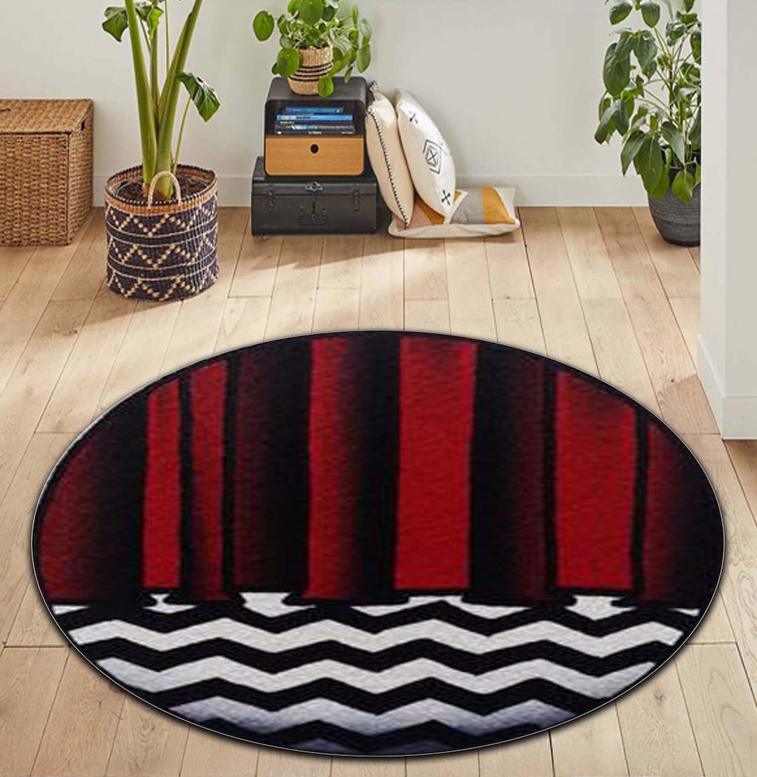 Twin Peaks Red Room Rug: Chevron Pattern Round Area Rug, Twin Peaks ...
