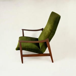 Mid-Century Danish Modern Design High-Back Teak Armchair with Green Velvet, Original Upholstery, Senator Armchair from the 1960s