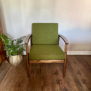 Easy Chair, designed by Grete Falk for France and Son, Denmark, 1950, teak and green bouclé fabric. Original in excellent condition.