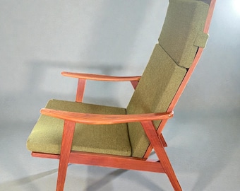 Easy Chair, designed by Grete Falk for France and Son, Denmark, 1950, teak and green bouclé fabric. Original in excellent condition.