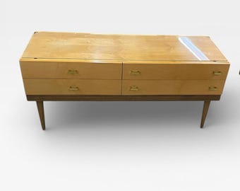 Vintage Mid Century Dresser / Low Sideboard – Maple Veneer, Brass Handles, Glass Top – German 1950s/60s