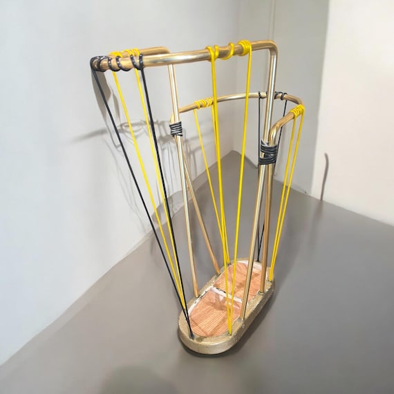 真鍮と鉄で作られたオリジナルのドイツ製ミッドセンチュリーモダン傘