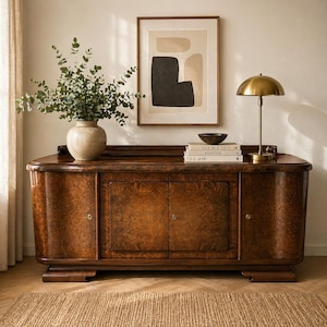 Aparador Art Déco de nogal de 1930 con plato de mármol para servir – Mueble bar vintage, credenza de nogal veteado, pieza de lujo que marca la diferencia