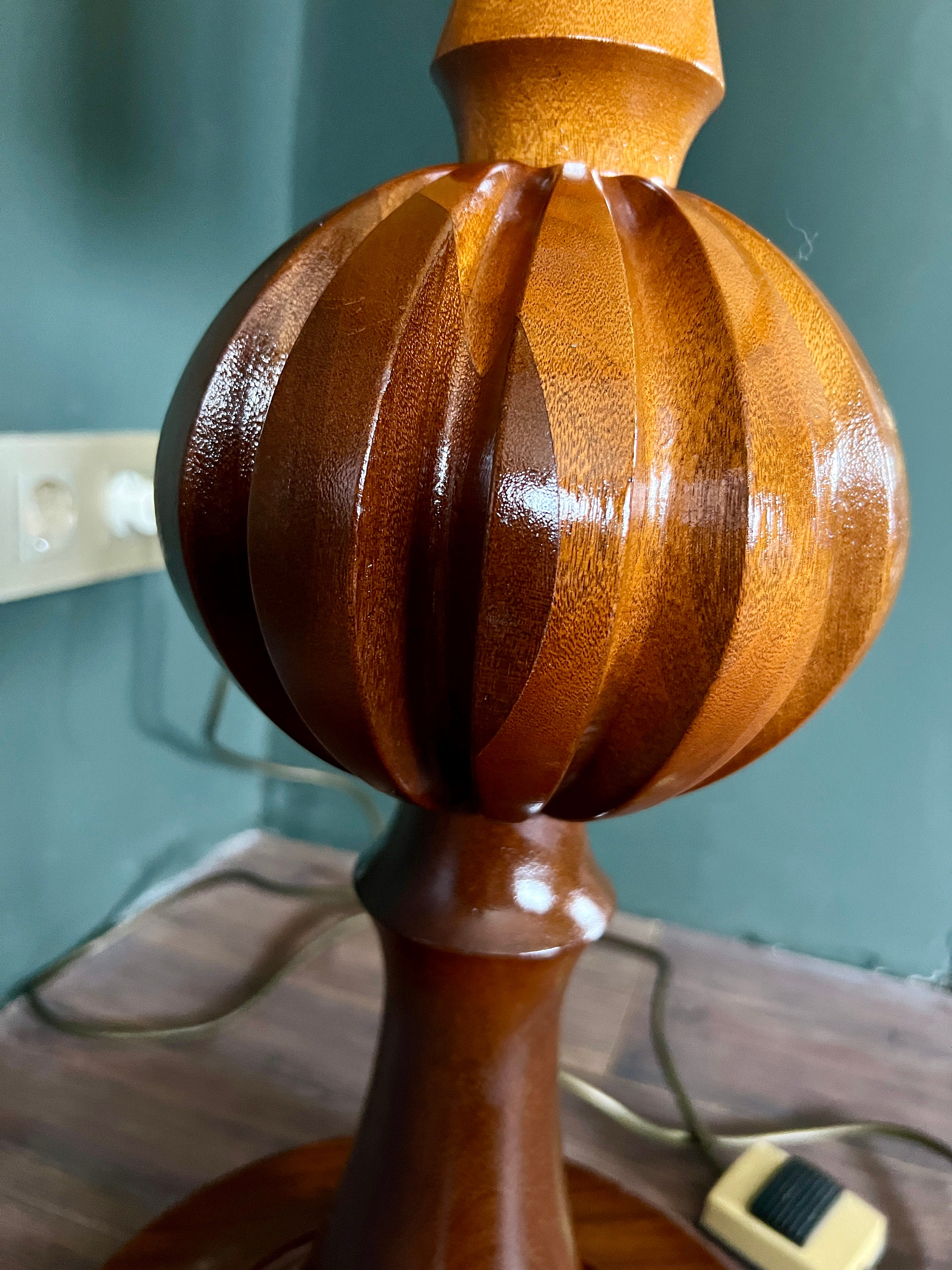 希少 ヴィンテージ スペースエイジ フロアランプ 照明 ミッドセンチュリー 希少！ヴィンテージのミッドセンチュリー/スペースエイジフロア