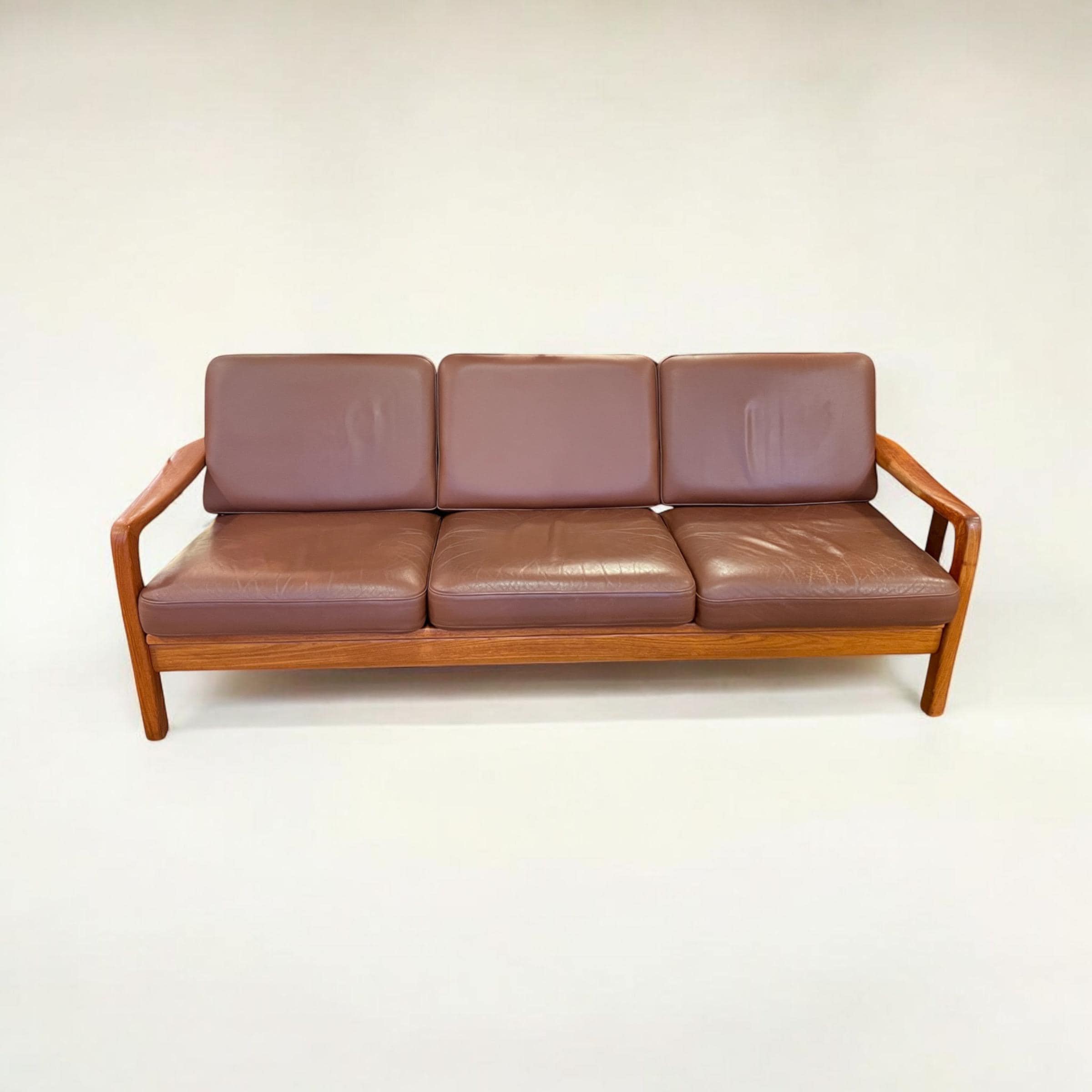 Jens-juul Christensen Mid-century Danish Design Classic - 3-seater