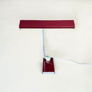 Desk lamp by Klaus Musinowski for PGH Beleuchtungskörper Halle 1960s. Model 2010 from the former GDR.