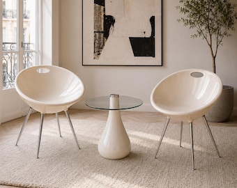 Pair of Sintesi Orbit Large Style Chairs with Glass Table | Italian Space Age Design | Sculptural Lounge Set | European Design