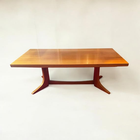Vintage Extendable and Height-adjustable Coffee Table Made of Wood